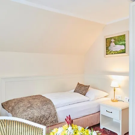 Hotel Centrum 4*